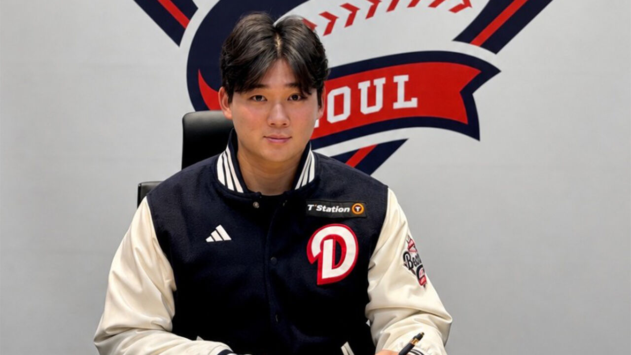 Doosan Bears Renew Contract with Asian Quarter Pitcher Takada